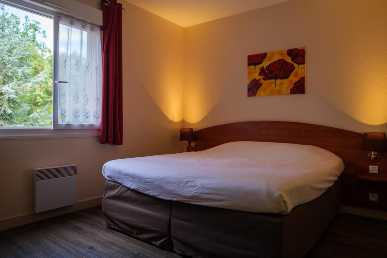 Logis Hotel - Restaurant Le Tulipier Vienne-le-Château Εξωτερικό φωτογραφία