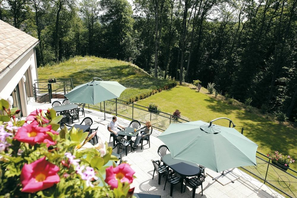 Logis Hotel - Restaurant Le Tulipier Vienne-le-Château Εξωτερικό φωτογραφία